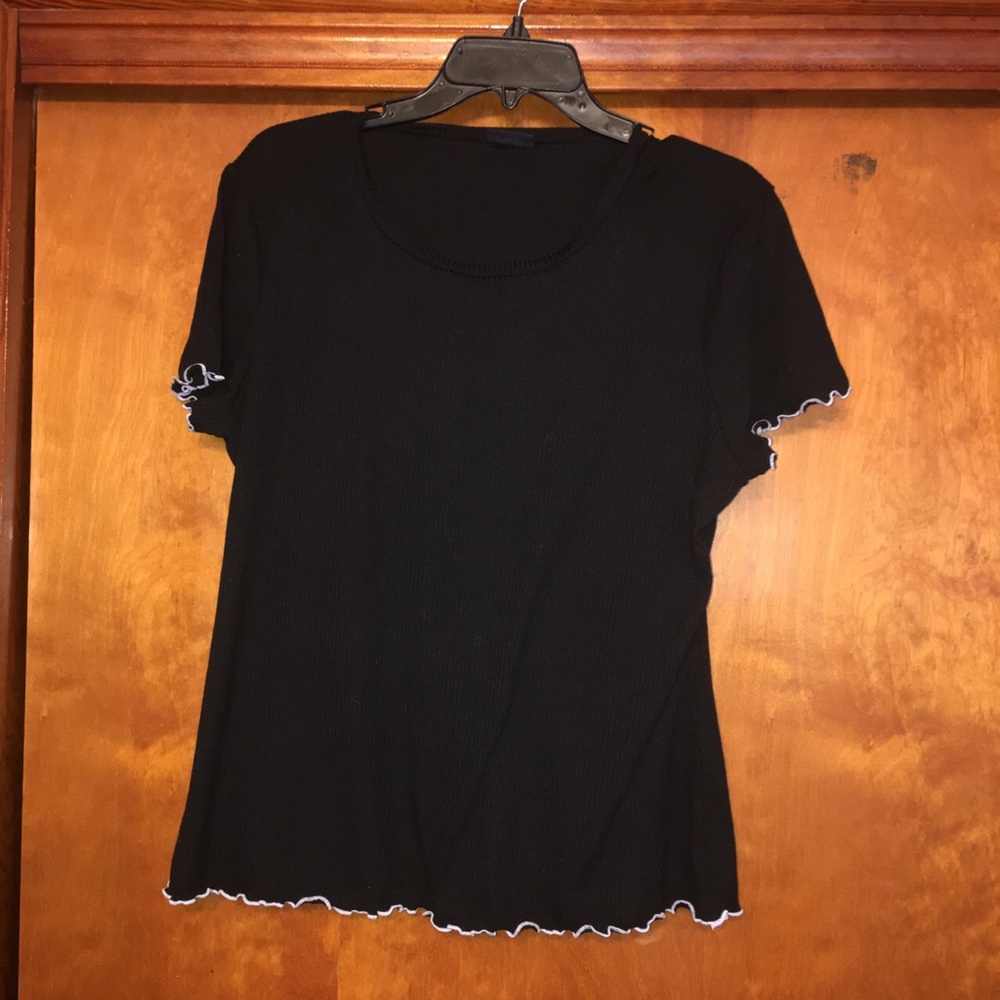 Black Ribbed Basic Tee